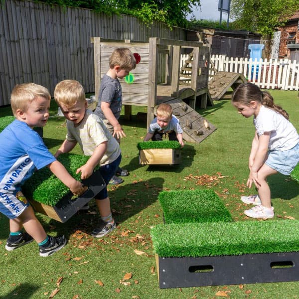 Primary school child constructing with Play Builder