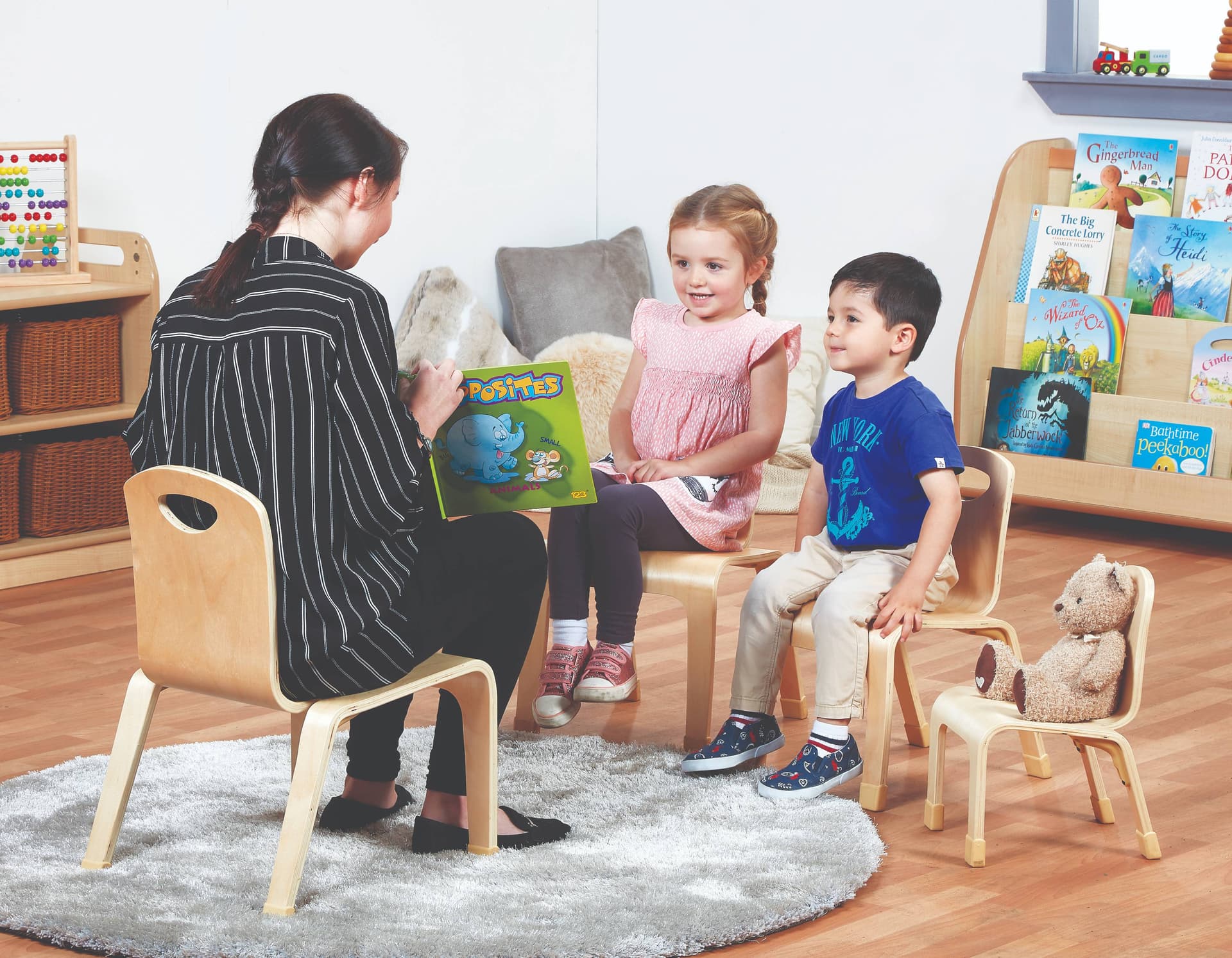 The Teacher Low Chair allows staff to sit comfortably and communicate with pupils at their level